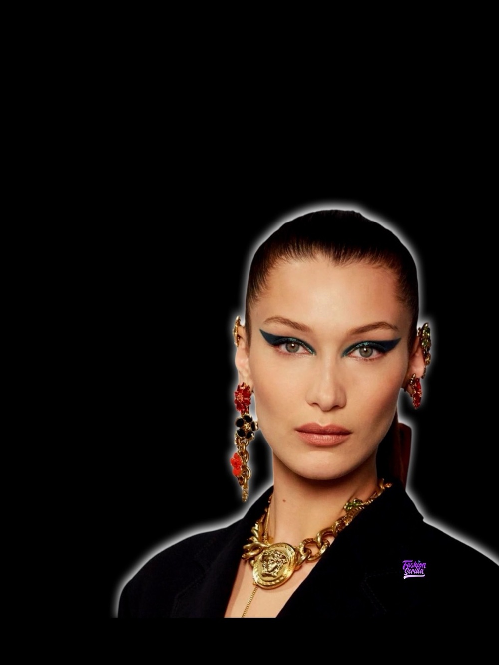 Versace Medusa Medallion Gold XL Chain Link Runway Editorial Necklace - Picture 9 of 16